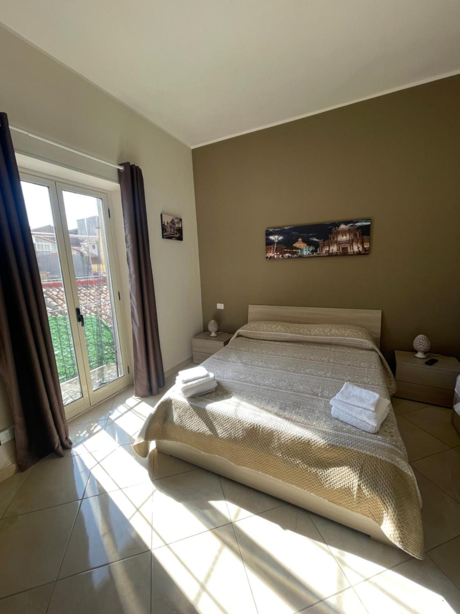 Aurora House Villa คาตาเนีย ภายนอก รูปภาพ